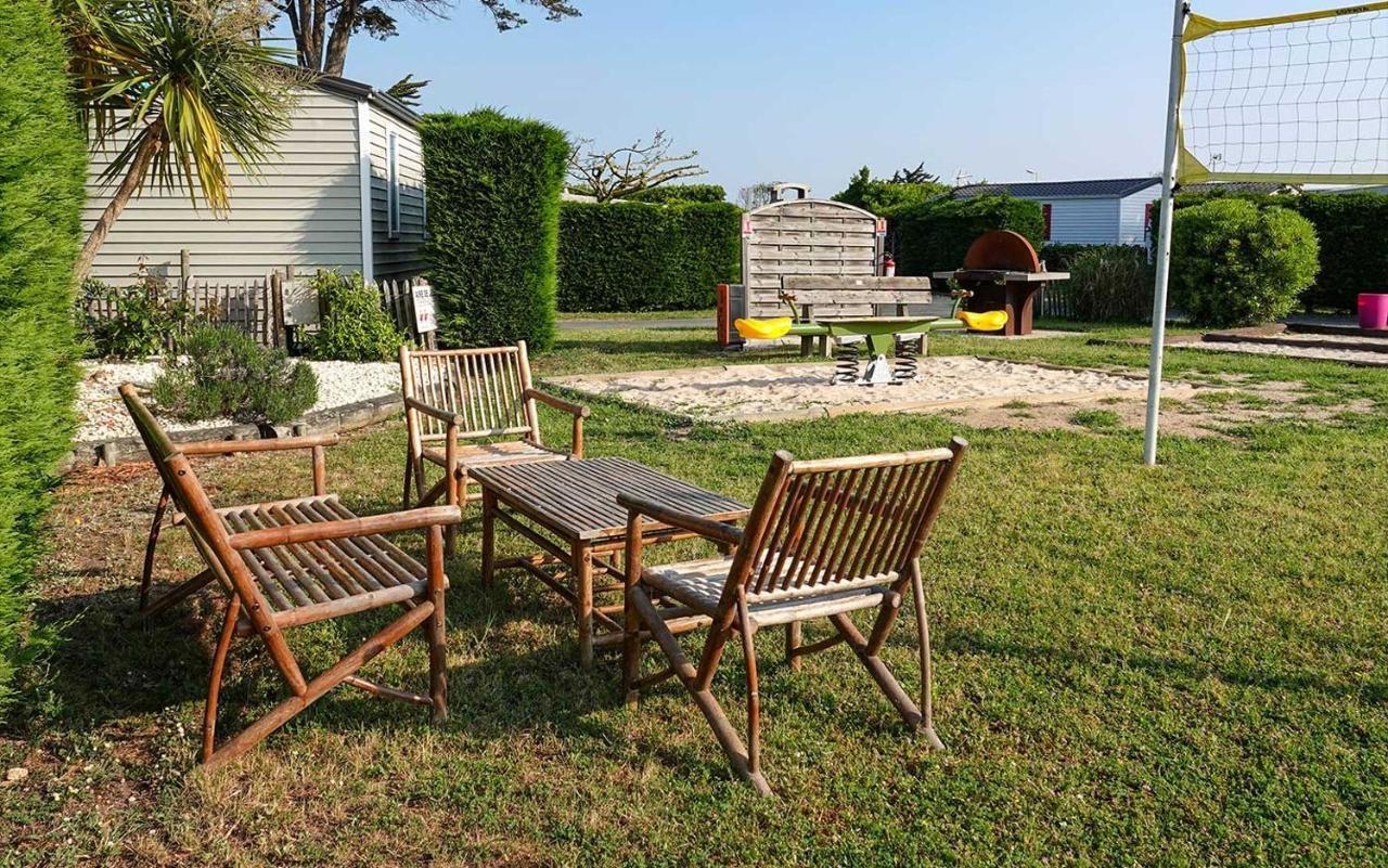 Camping Les Perouses Saint-Clément-des-Baleines 외부 사진